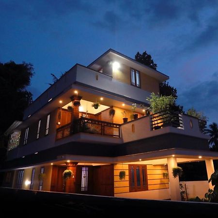 Oyster Marris Homestays Thiruvananthapuram Exterior foto